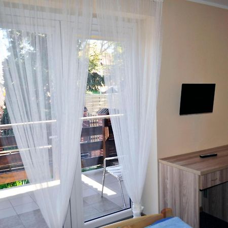 Pensjonat Resident Krynica Morska Ngoại thất bức ảnh